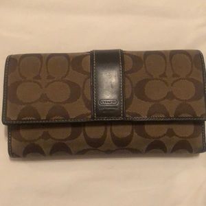 Coach wallet